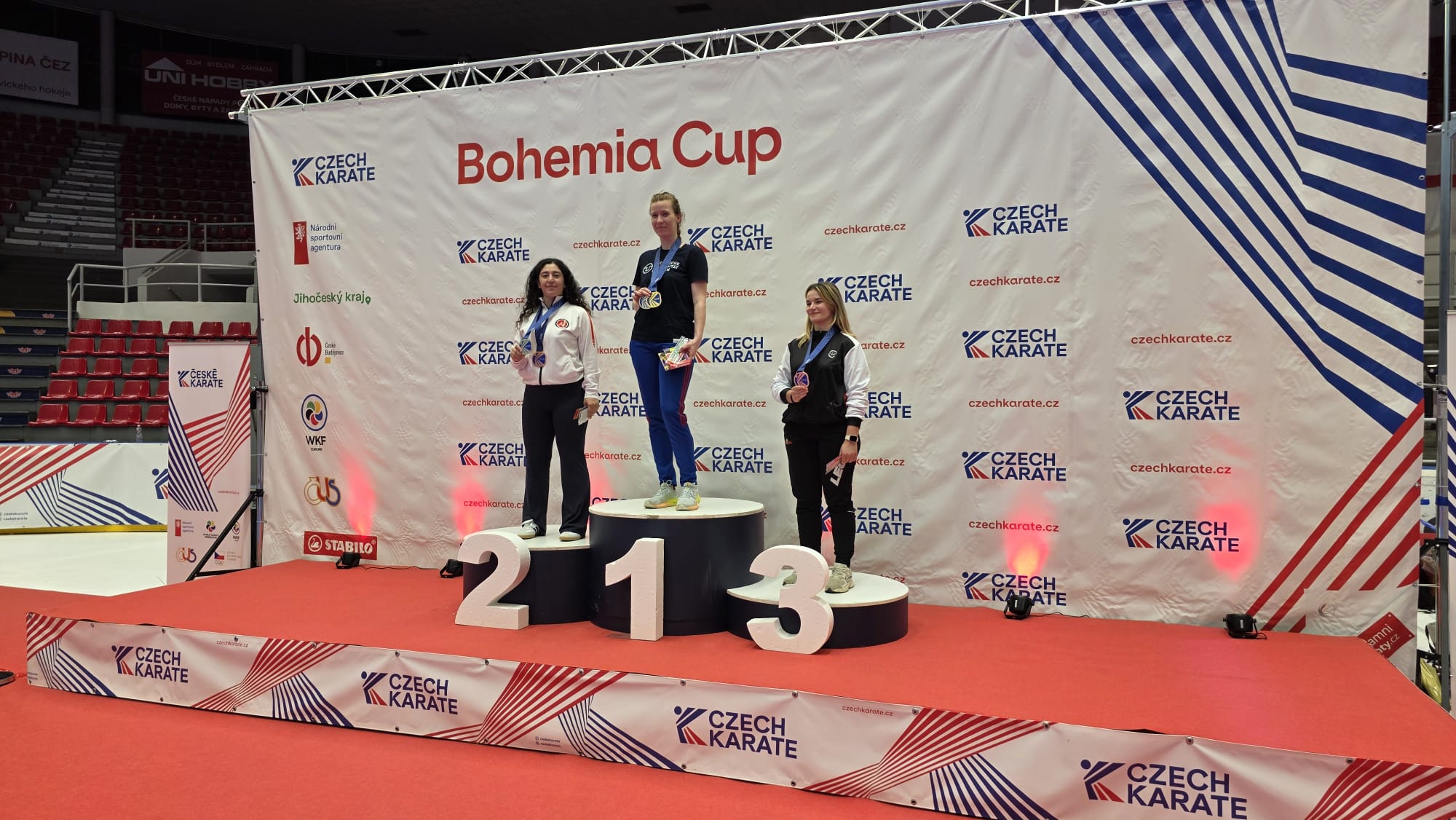 Aleyna Yazan, Trainerin im Nippon Karate Club Wien